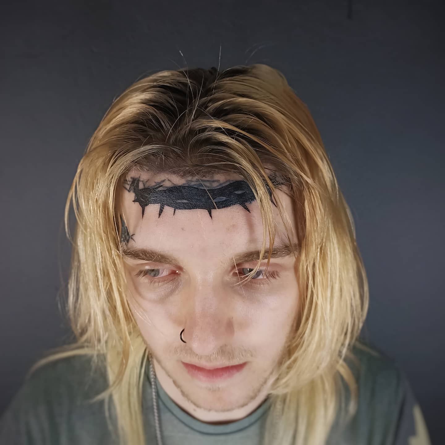 Thorn or Wire Forehead Tattoo -yungturk666